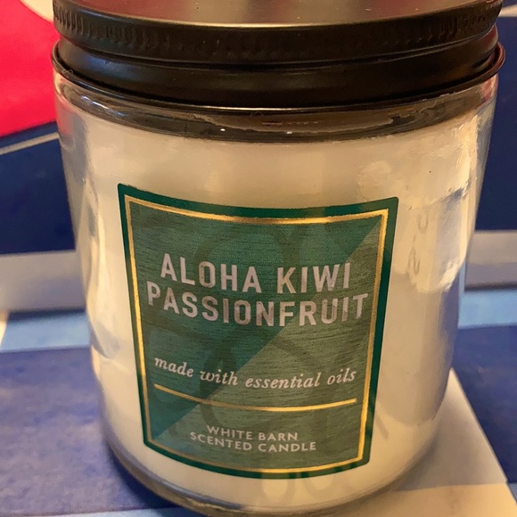 B&BW Aloha Kiwi Passionfruit Candle